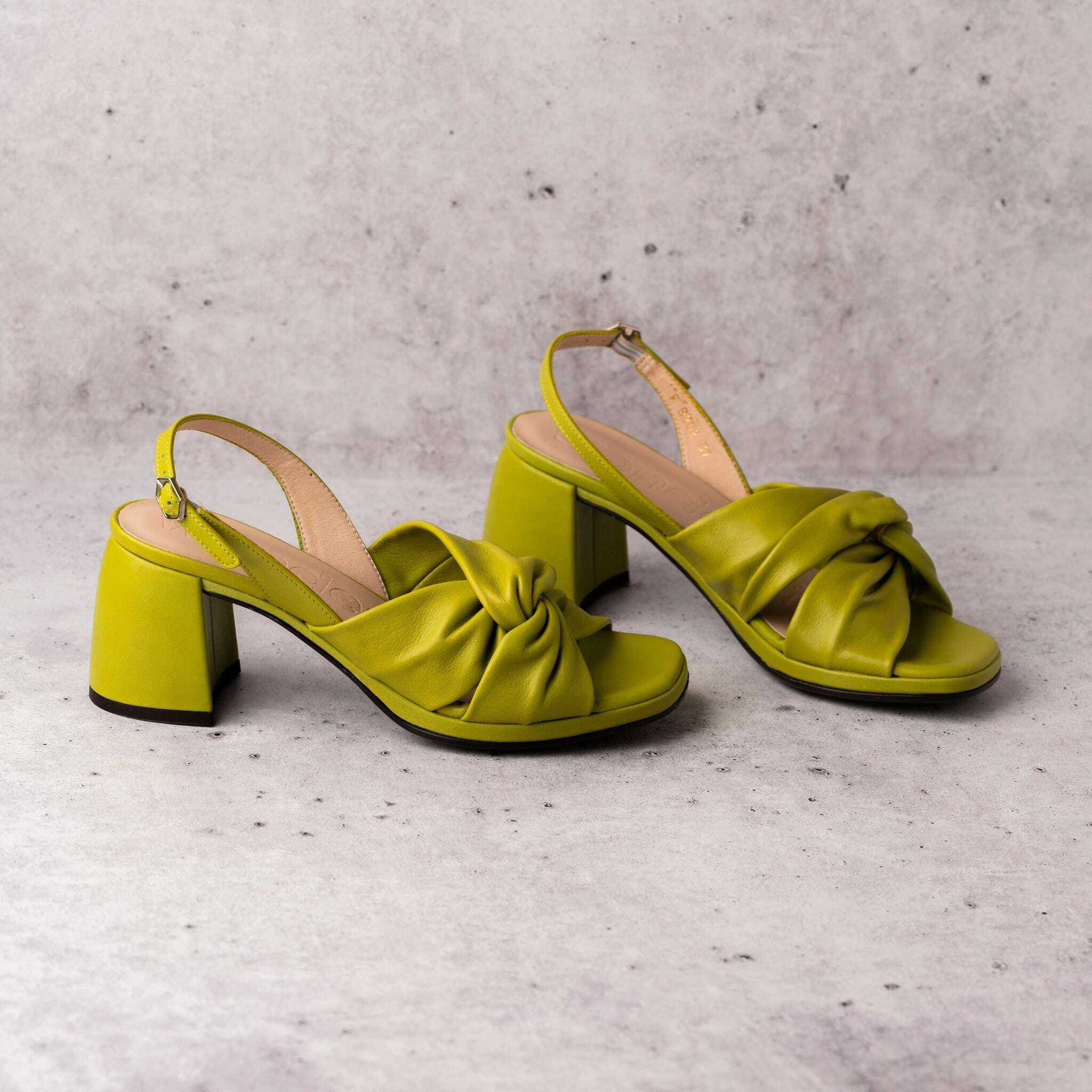 Wonders - F-8202 Keen Lorelai Mary Jane Shoe