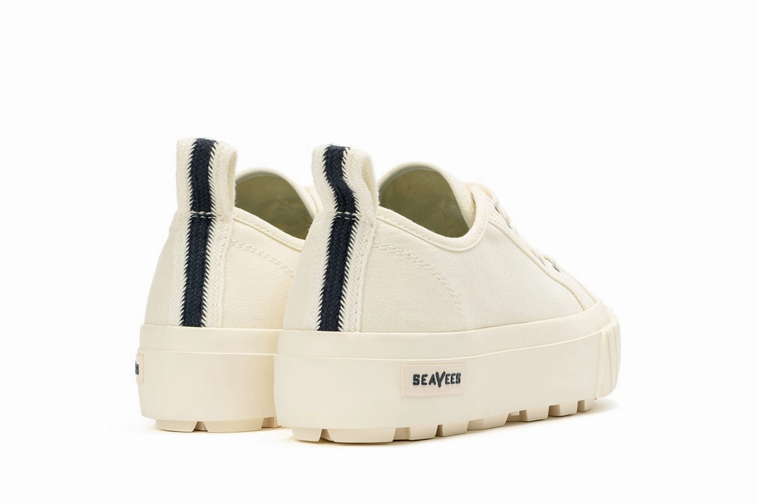 Air Max Axis Casual Shoes Womens - Melrose Lug Platform - White