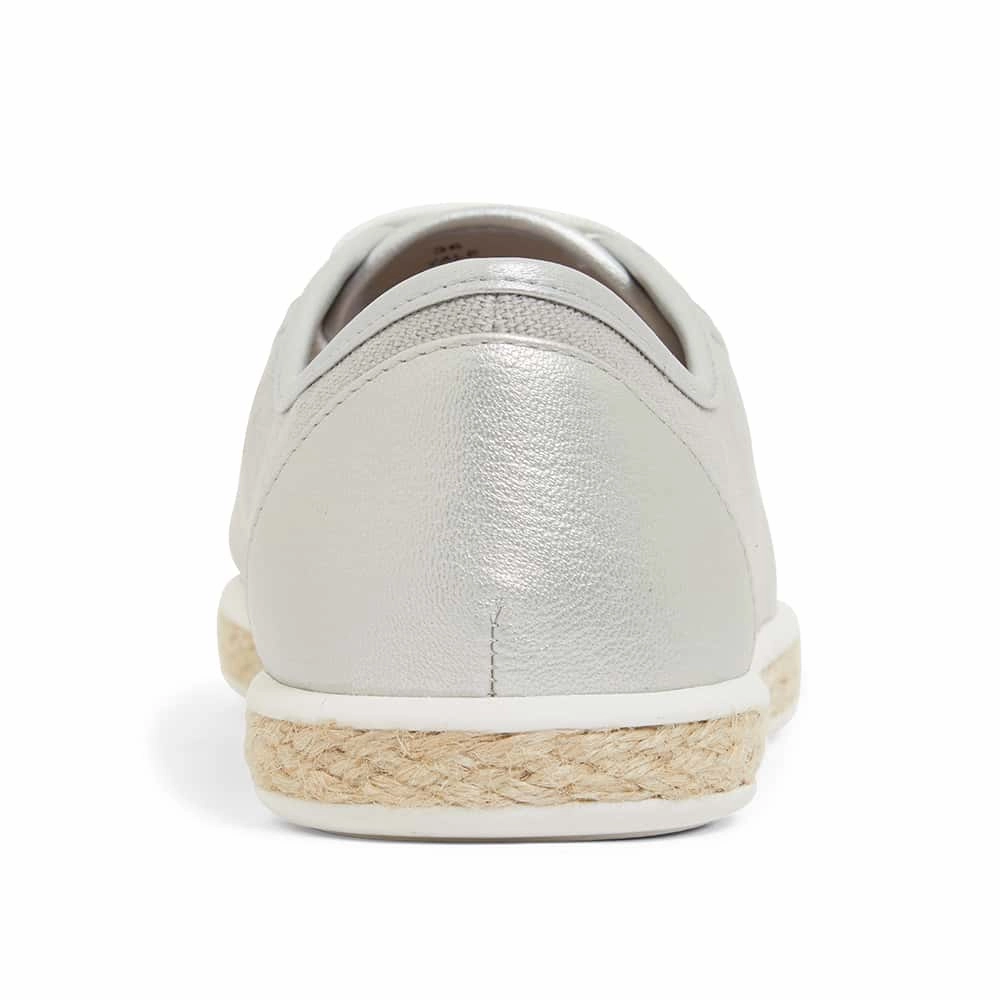 Yale Sneaker in Silver Canvas And Smooth Shoes For Casual Blazer